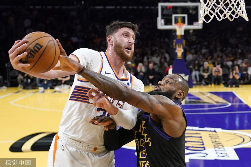 整中的足球 整中的足球