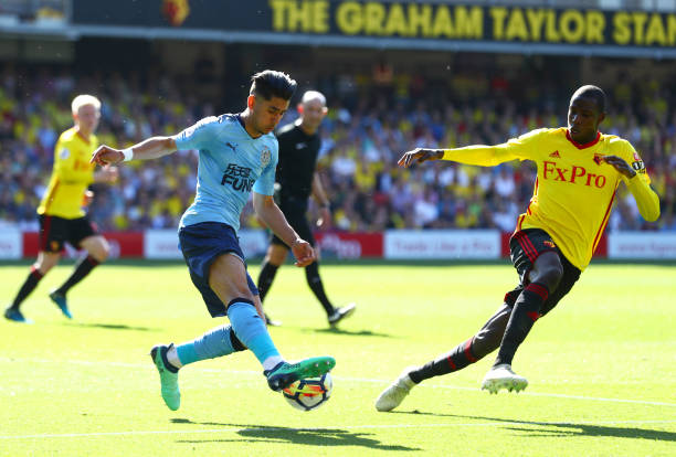 紧密的防守 紧密的防守